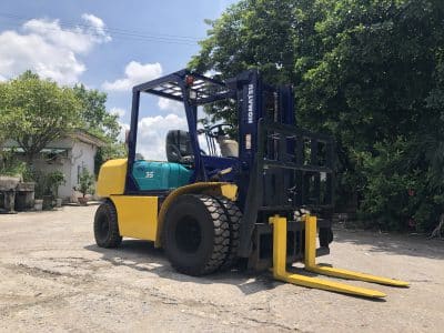 xe nầng 3.5 tấn