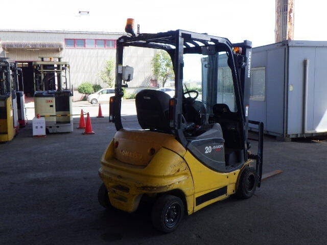 Xe-Nang-Dien-Ngoi-Lai-2T