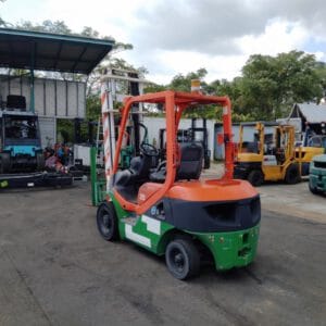 Xe Nâng Dầu Fd25t 17