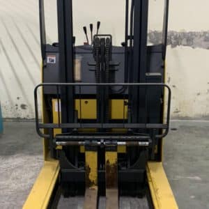 Tháp chui công xe nâng điện đứng lái