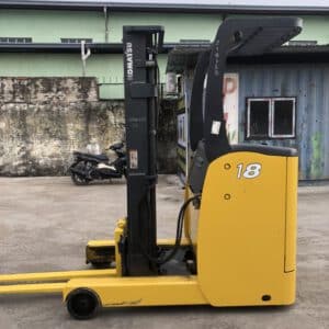 xe nâng điện đứng lái FB18RL-14 2