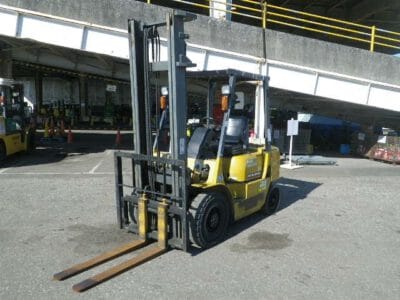 Xe nâng dầu Mitsubishi 2.5 tấn số sàn