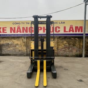 Xe Nâng Điện Đứng Lái 3 Ti 3 Lao